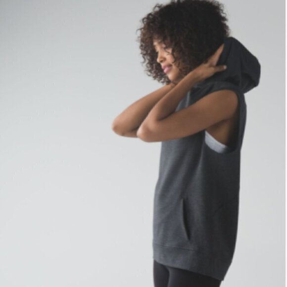 Lululemon Relaxed Sleeveless Soft Hoodie Grey 2 NWOT - Picture 4 of 14